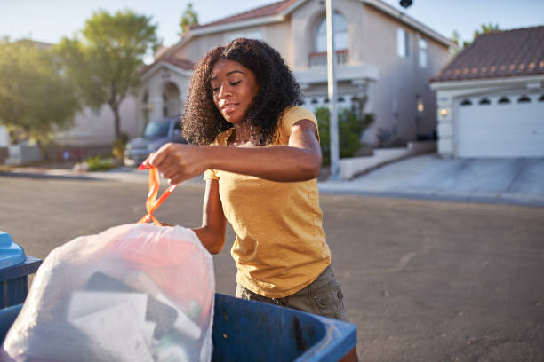 Commercial Cleanout Services in Santa Cruz, CA